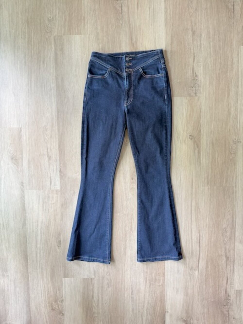 Veronica Beard Beverly Skinny Flare Jeans 28